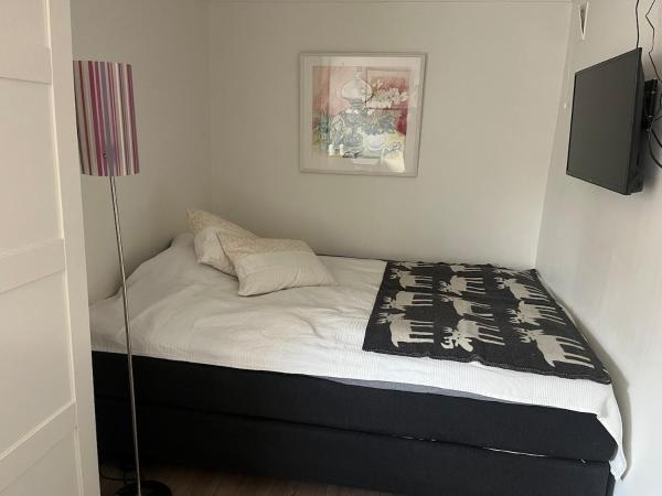 Na zdjęciu widoczny jest obiekt Leilighet i Lillehammer med gratis parkering położony w mieście Dal.