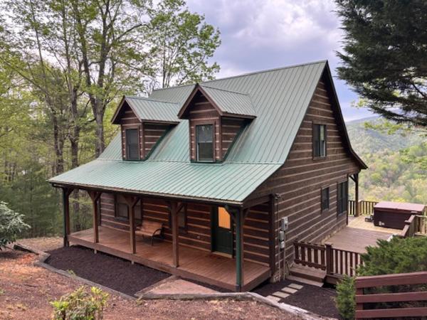 A la foto es mostra l'objecte Cliffside by Leatherwood Mountains Resort situat a la ciutat de Ferguson.