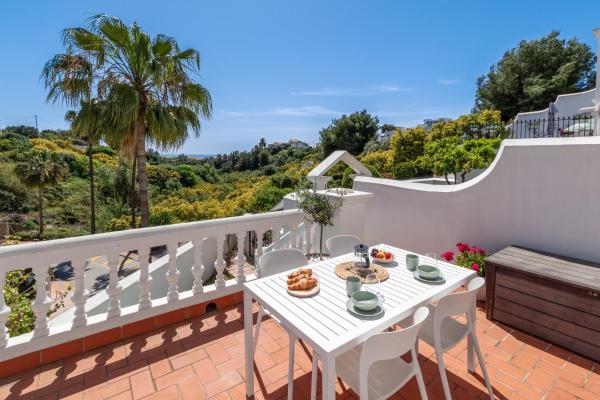 Las Palmas 2a Oasis Properties - Nerja