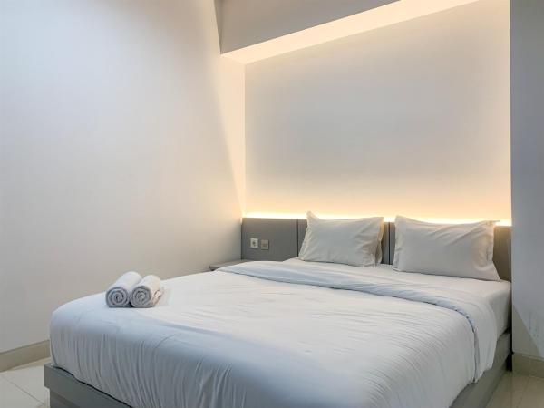 Modern and Comfort Design Studio Room at West Vista Apartment By Travelio, Dżakarta