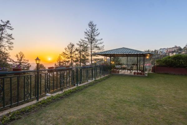 A la foto es mostra l'objecte Hostie Romarica - 3BHK family cottage with private Sunset lawn & Gazebo situat a la ciutat de Nāldera.