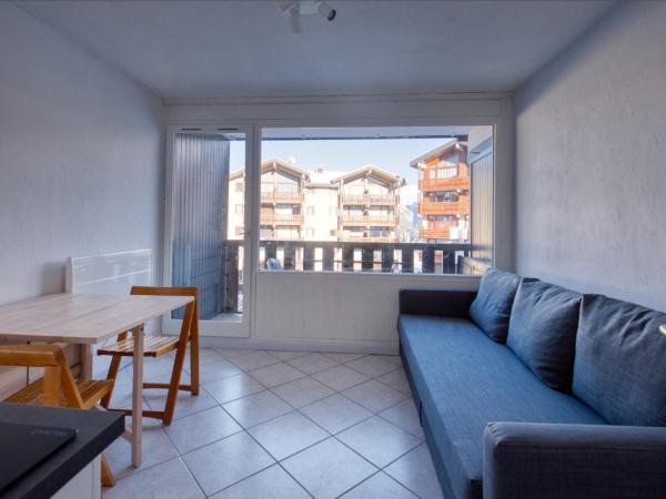 Nella foto è visibile l'oggetto Studio rénové pour 4 pers avec balcon, animaux admis - Morillon - FR-1-642-103 situato nella città di Morillon.