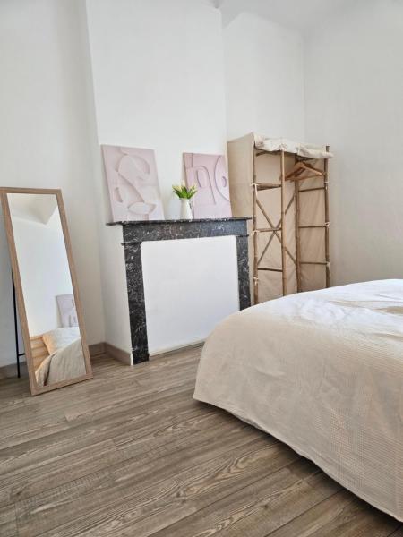 A la foto es mostra l'objecte Moderne et lumineux provençal situat a la ciutat de Belgentier.