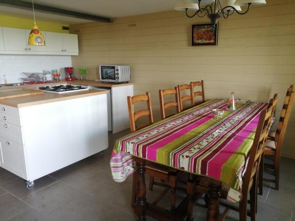 På bilden syns objektet Charmante petite maison proche de Meymac som ligger i staden Le Malaurent.