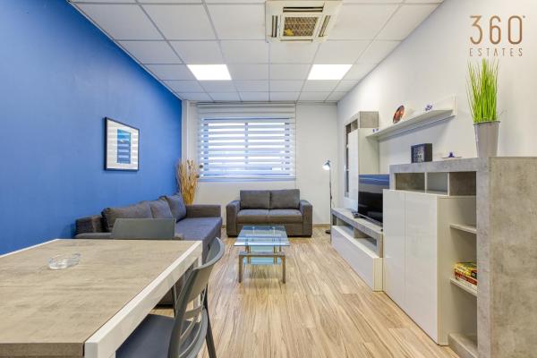 A la foto es mostra l'objecte Lovely 1BR home in Sliema's most prime location by 360 Estates situat a la ciutat de Sliema.