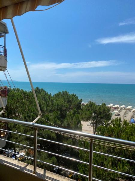 Margo Sea View Studio