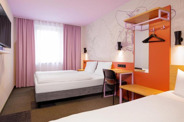 På bilden syns objektet McDreams Hotel Wuppertal City som ligger i staden Wuppertal.