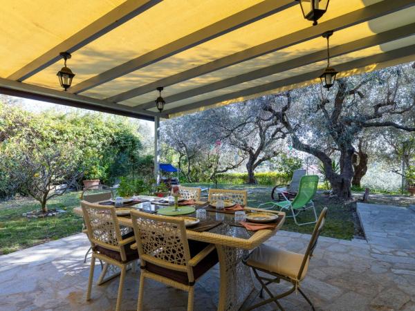 En la foto se muestra el objeto Villa Villa degli Ulivi by Interhome ubicado en la ciudad de Imperia.