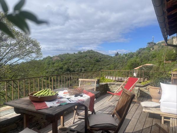 På billedet ses objektet Maison de village 3 chambres 2 SDB avec terrasse & jardin - Proche St Florent beliggende i byen Rapale.