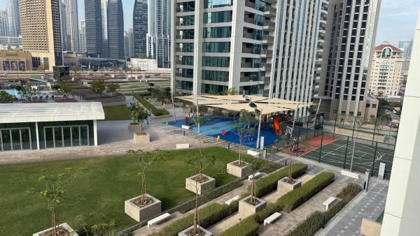 Na zdjęciu widoczny jest obiekt Luxurious Downtown Views 2 bedrooms holiday home położony w mieście Dubaj.