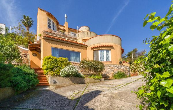 Nice Apartment In Palermo, Palermo