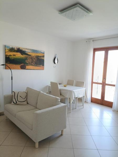 Na fotografii je vidět objekt Come a Casa Tua nacházející se ve městě Ancona.