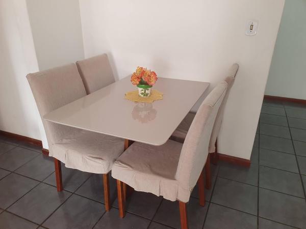 Apt Quarto, sala, varanda, Praia do morro à 150mtrsの写真3