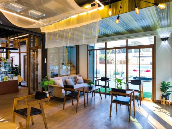 Foto 1: Moon in 9 haus Cafe & Villas