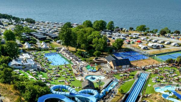 På billedet ses objektet Hotell Kneippbyn Resort Visby beliggende i byen Axelsro.