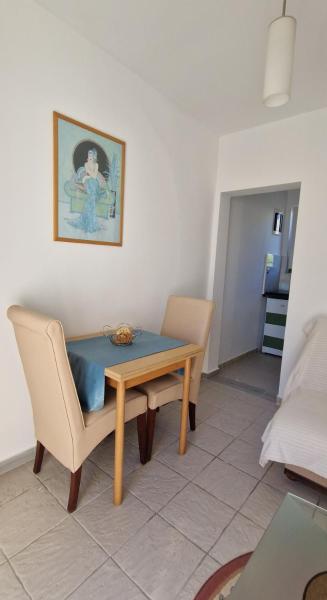 Foto 4: Cute studio with garden and terrace,by the sea