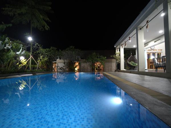 Στη φωτογραφία φαίνεται το αντικείμενο A&T House Sukabumi που βρίσκεται στην πόλη Sukabumi.