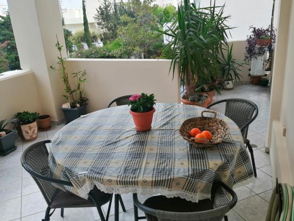 A la foto es mostra l'objecte 145 м2 Seaside Apartment situat a la ciutat de Atenes.