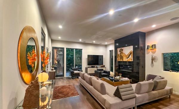 Luxury Living In West Hollywood Modern 3br Home W Pool & Hot Tub - Beverly Hills, CA