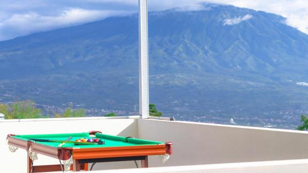A la foto es mostra l'objecte Villa Bhagyam with Private Pool and Rooftop situat a la ciutat de Tlekung.