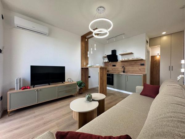 Nella foto è visibile l'oggetto Olive Branch Studio Apartment Dobra Voda situato nella città di Bar.