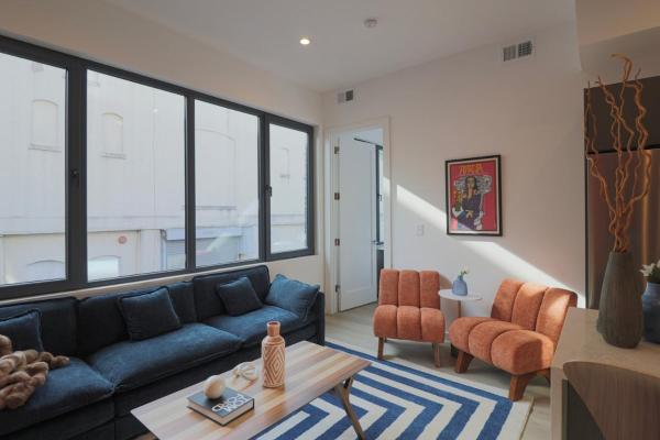 A la foto es mostra l'objecte Unit 7 Spacious 3 Bedroom Plus Sofa Bed Sleeps 10 situat a la ciutat de Washington.
