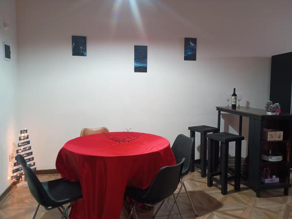 A la foto es mostra l'objecte Los tios Marulos situat a la ciutat de Miramar.
