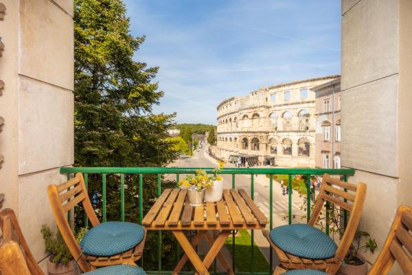 Artistic Luxury Flat With Colosseum View - Pula