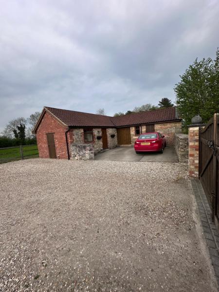 A la foto es mostra l'objecte Stainton Stables situat a la ciutat de Redbourne.