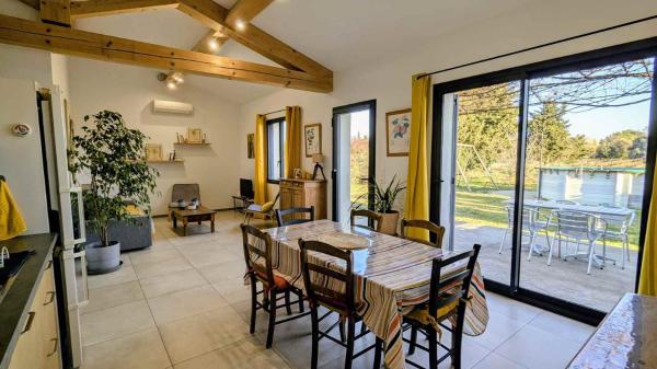 A la foto es mostra l'objecte Gîte le Micocoulier situat a la ciutat de Carpentras.