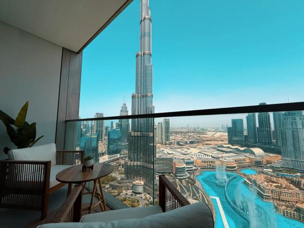 A la foto es mostra l'objecte Downtown Luxury Full Burj Khalifa & Fountain Views - 4 Minutes Walk to Dubai Mall situat a la ciutat de Dubai.