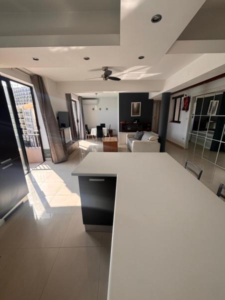A la foto es mostra l'objecte Sea View Flat situat a la ciutat de Sliema.