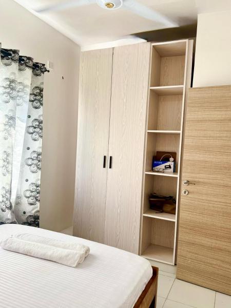 照片显示了位于Gatunga市的Buxton point 1 bedroom apartment物件。