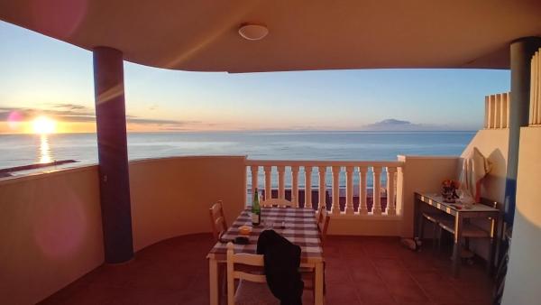 På billedet ses objektet vistas panoranicas al mar desde su terraza beliggende i byen Moncofa.