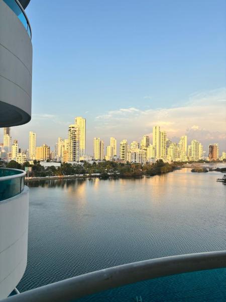 Ocean And Lagoon View Apartment In Cartagena El Laguito 804a - Bolivar