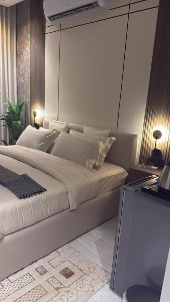 På billedet ses objektet Studio near Alraka Corniche ستوديو بجانب كورنيش الراكة beliggende i byen Dammam.