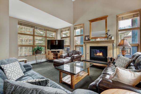 A la foto es mostra l'objecte Fantastic Mountain Home Near Ski Lifts condo situat a la ciutat de Keystone.