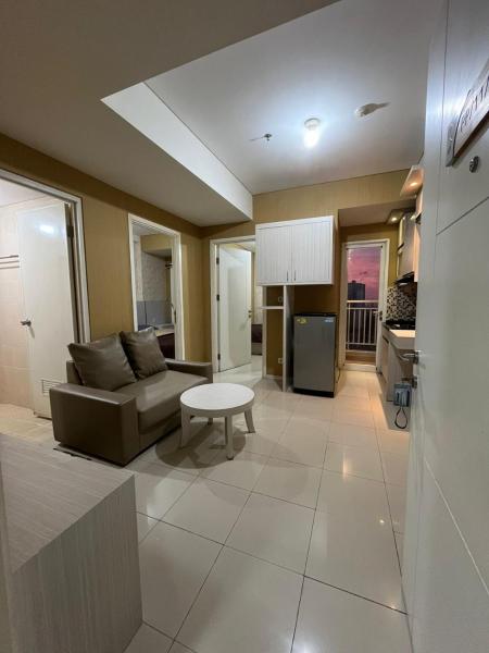 2 Bedroom Apartemen Parahyangan Residence by Anton, Bandung