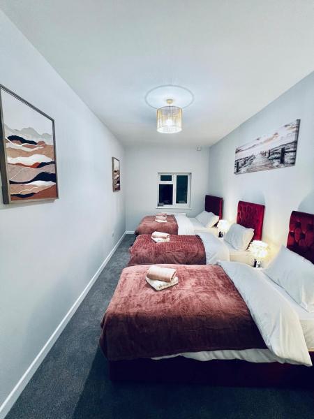 Nella foto è visibile l'oggetto Cosy apartment in Medway Rochester Castle and Cathedral Strood stn and high street suitable for contractors situato nella città di Wainscot.