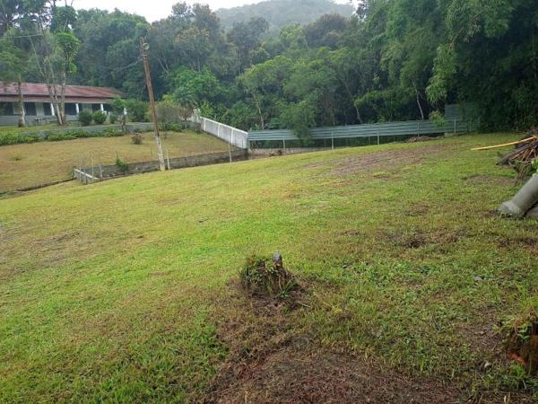 A la foto es mostra l'objecte Sítio em Ribeirão Pires situat a la ciutat de Iupeba.