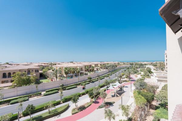 På billedet ses objektet Voyage Saadiyat Island Retreat beliggende i byen Ḩayl.