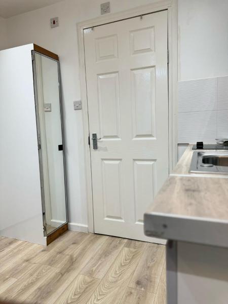 Foto 8: Light & Lamp, En-Suite Studio, in Woolwich