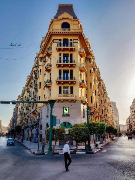 Pa la ce court, Cairo