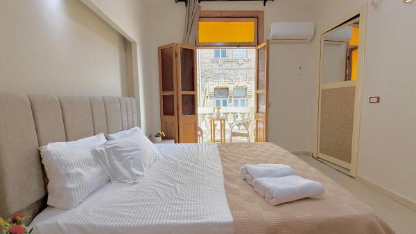 Na fotografii je vidět objekt La Bella Casa Hostel nacházející se ve městě Káhira.