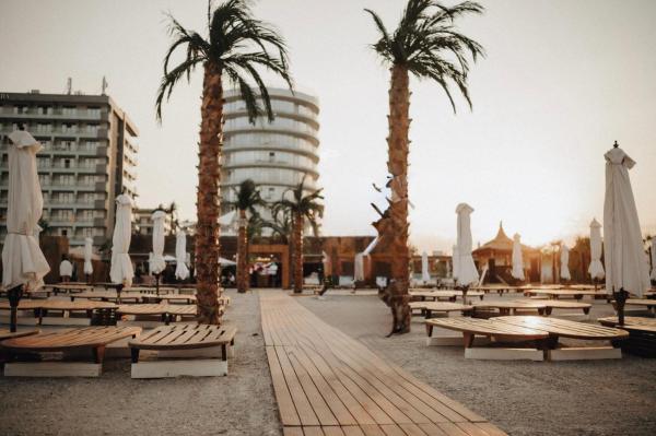 White Palm Mamaia - Constanța