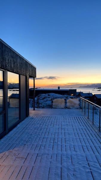 La photo montre l'objet Modern Cottage with amazing view situé dans la ville de Ballstad.