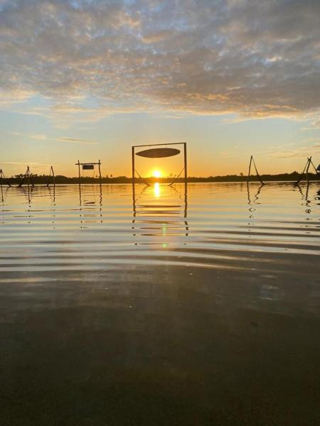 The photo shows the Paraíso jeri located in the city of Jericoacoara.