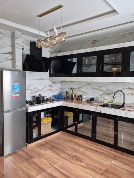 A la foto es mostra l'objecte Cozy and modern 3-room apartment, ideal stay situat a la ciutat de Dakar.