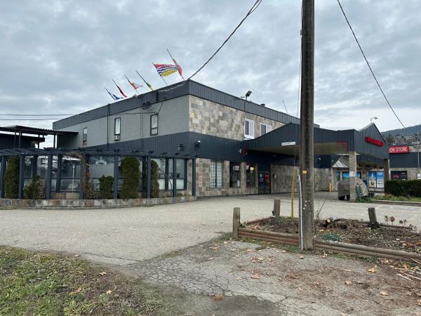 Nella foto è visibile l'oggetto Fortunes Landing Motor Inn situato nella città di Armstrong.