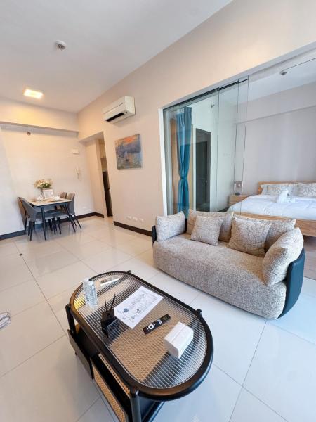 Opr High- Floor Seaview Studio - Philippines